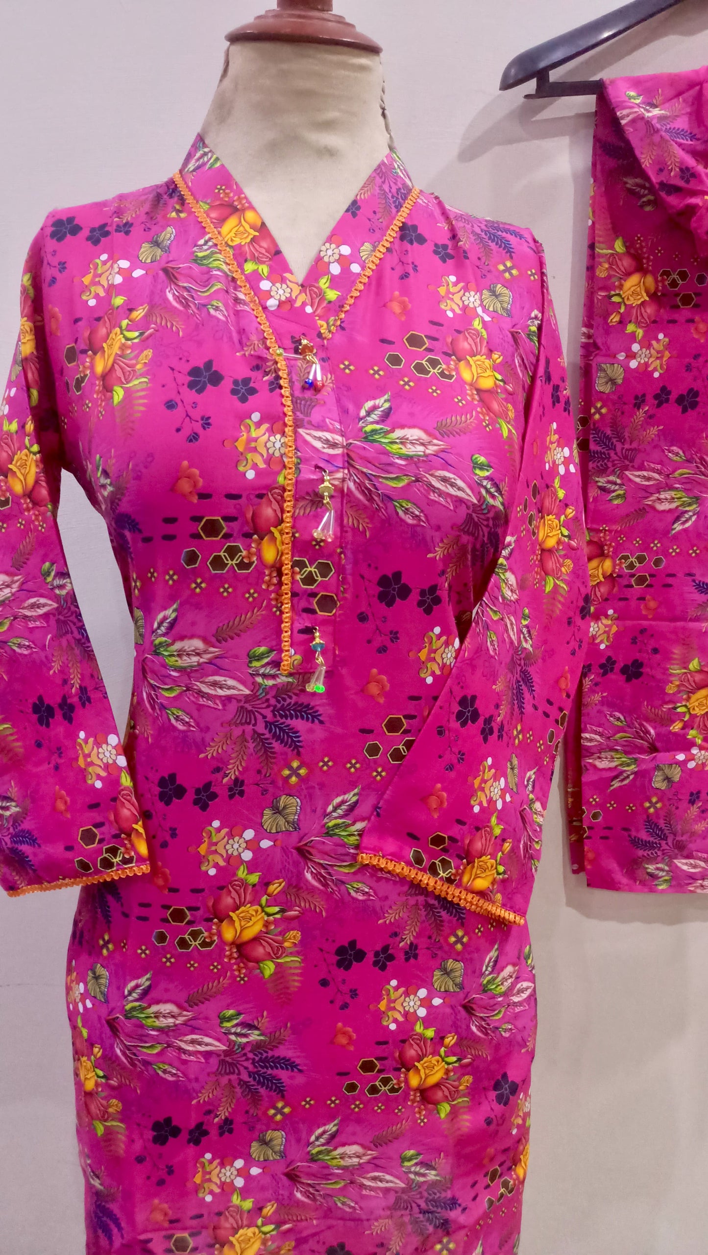 Elegant Original Sapphire Digital Print Lawn Print 2 Piece