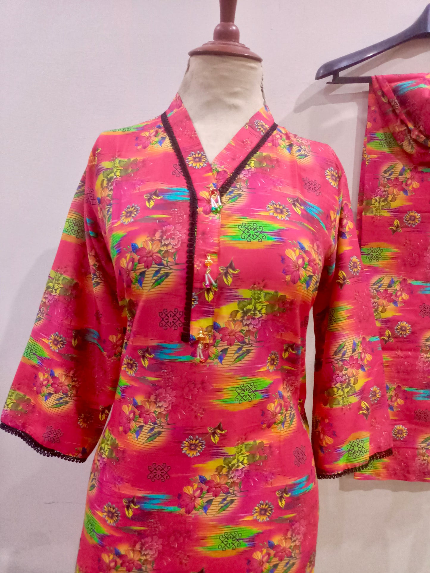 Elegant Original Sapphire Digital Print Lawn Print 2 Piece