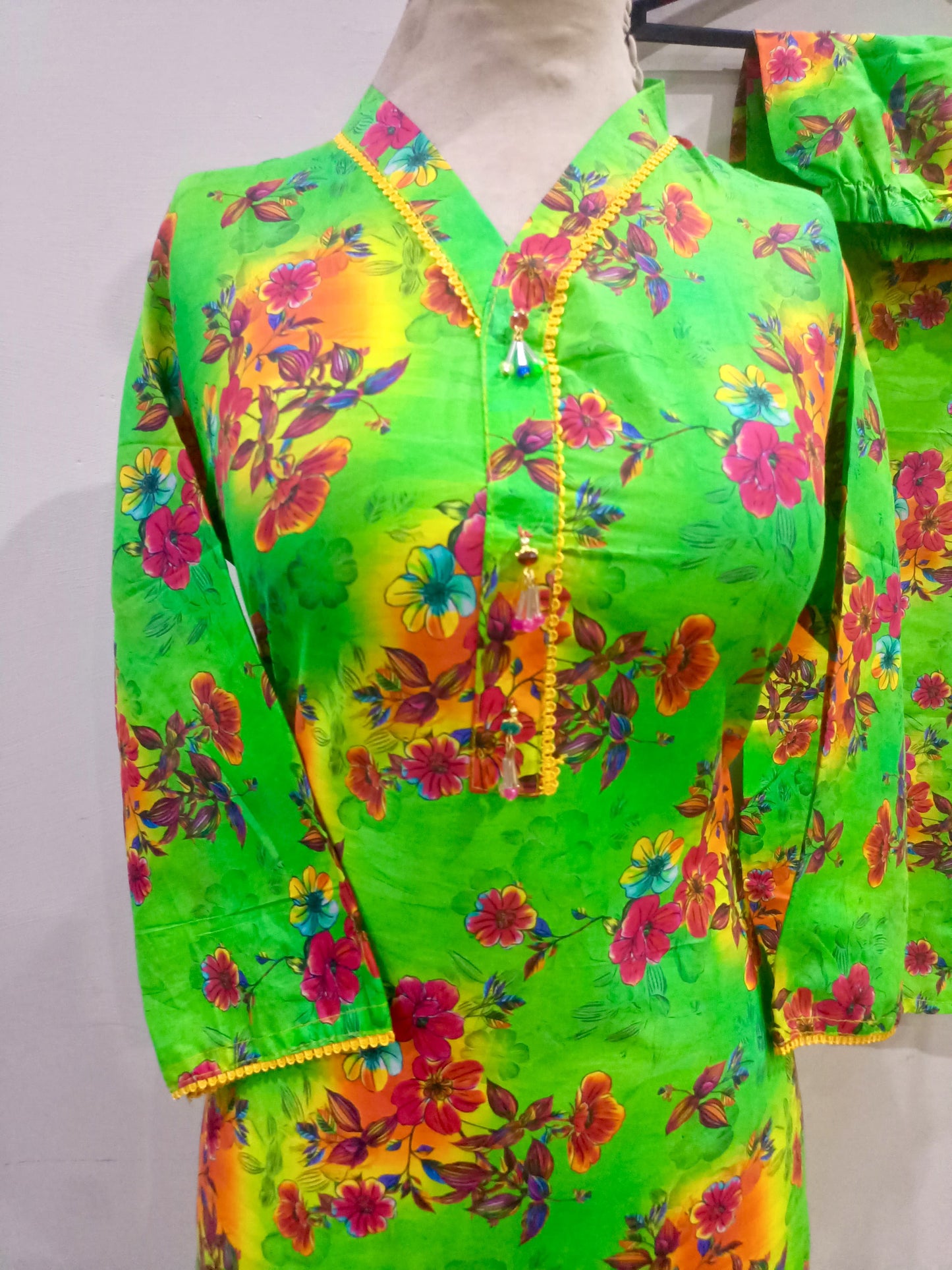 Elegant Original Sapphire Digital Print Lawn Print 2 Piece