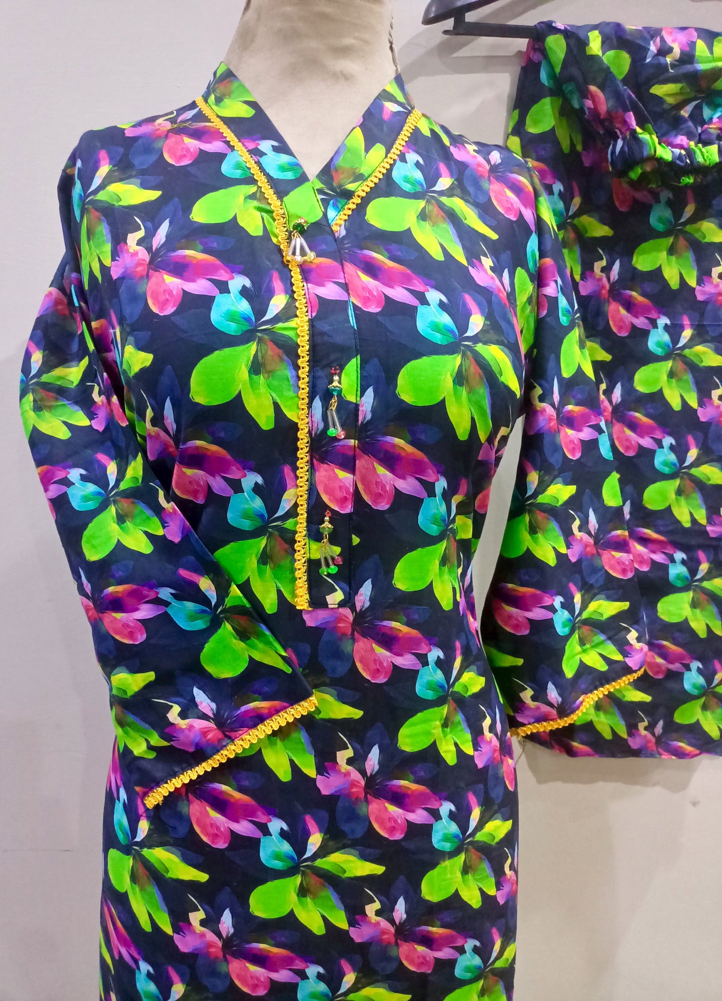 Elegant Original Sapphire Digital Print Lawn Print 2 Piece